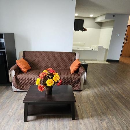 Motel 6-Kewanee, Il Bagian luar foto