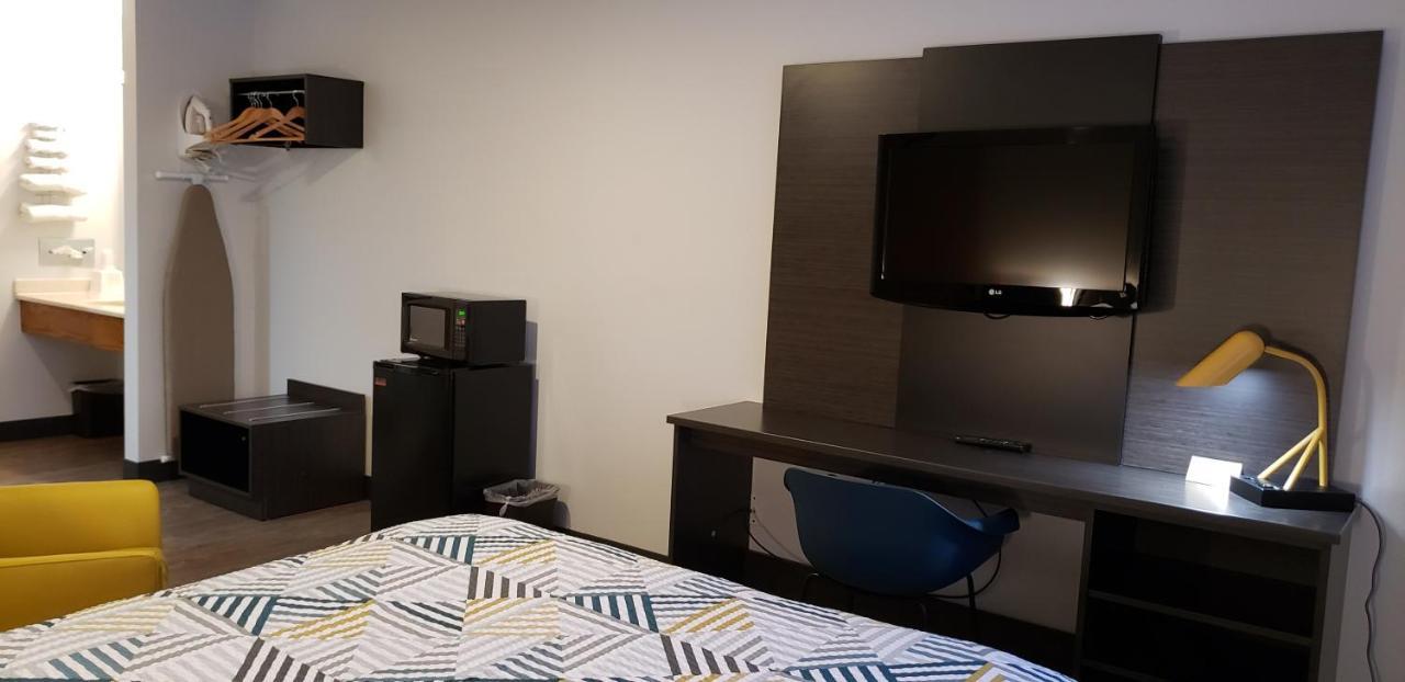 Motel 6-Kewanee, Il Bagian luar foto