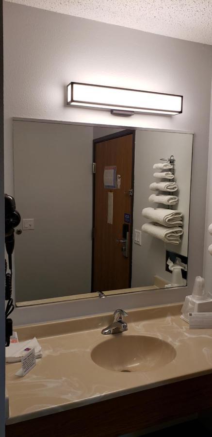 Motel 6-Kewanee, Il Bagian luar foto