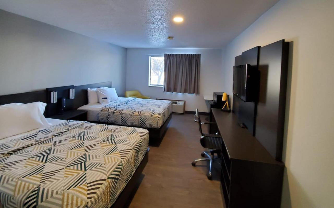 Motel 6-Kewanee, Il Bagian luar foto