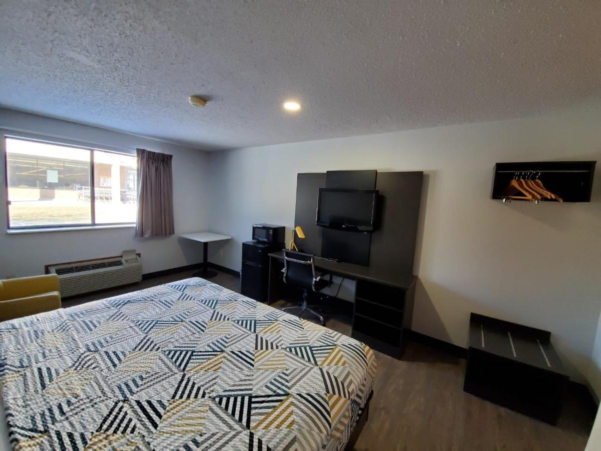 Motel 6-Kewanee, Il Bagian luar foto